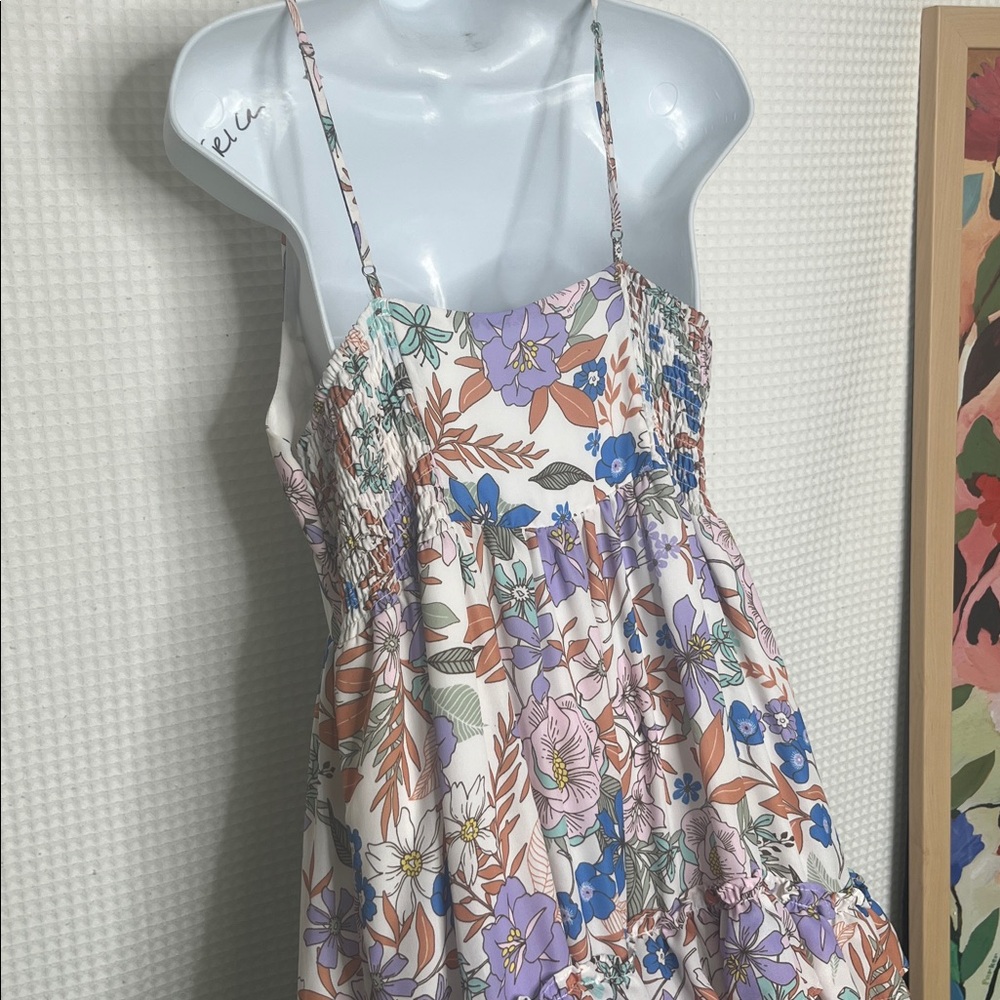 White Tiered Floral Print Maxi Dress Adjustable Spaghetti Straps Size Large - Picture 11 of 13